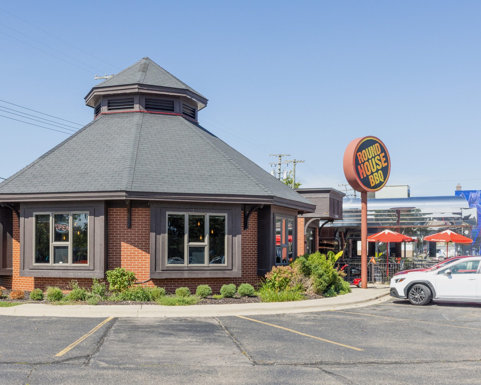 Trenton's smokehouse, anything but ordinary